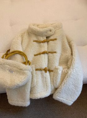 YOULI尤梨加厚外套女小众设计感牛角扣高领保暖上衣带包包外套