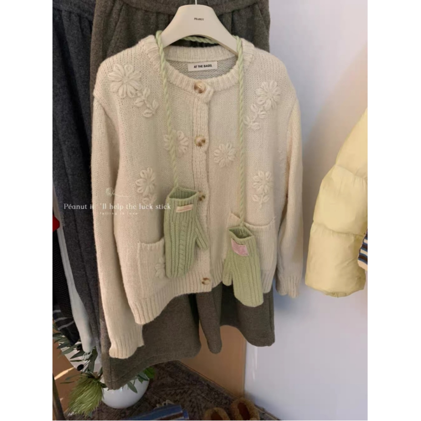 YOULI尤梨慵懒风冬季毛衣外套韩系复古花朵提花针织开衫女宽松