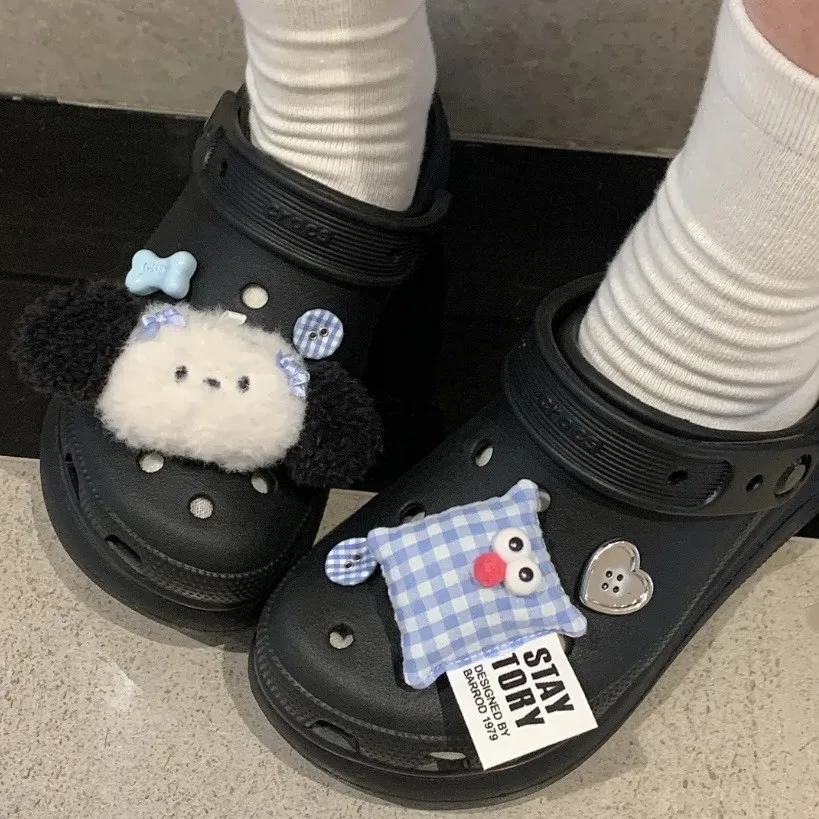 洞洞鞋配饰diy毛绒韩系小狗鞋花crocs配件冬卡通可爱鞋扣ins毛绒