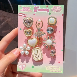 新款粉色蝴蝶洞洞鞋鞋花爱心蝴蝶镶钻可拆卸洞洞鞋装饰