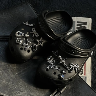 欧美ins风轻奢黑色金属洞洞鞋配饰y2k黑色朋克鞋花适配鞋扣