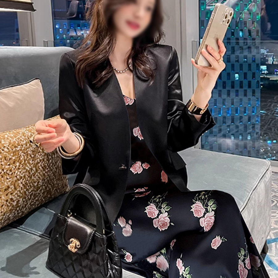 XZ178B-薄款西装大码女装吊带裙套装韩版显瘦长袖缎面防晒外套