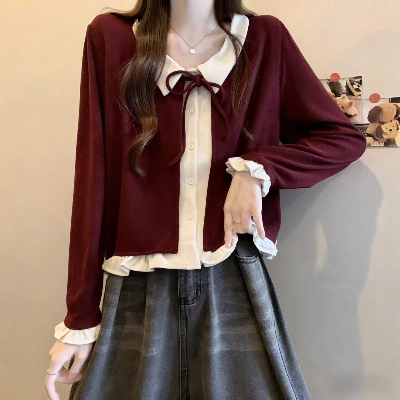 胖妹妹2026早春设计感假两件拼接娃娃领蝴蝶结系带长袖上衣