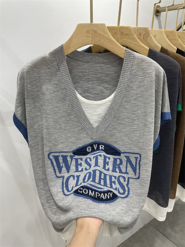 假两件时尚休闲短袖T恤女