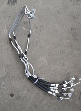 一汽青岛解放虎VH空调管冷凝器-蒸发器三分管8108130-D9000