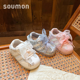 书萌女童运动鞋2026春季新款蝴蝶结亮片公主鞋子软底休闲百搭板鞋