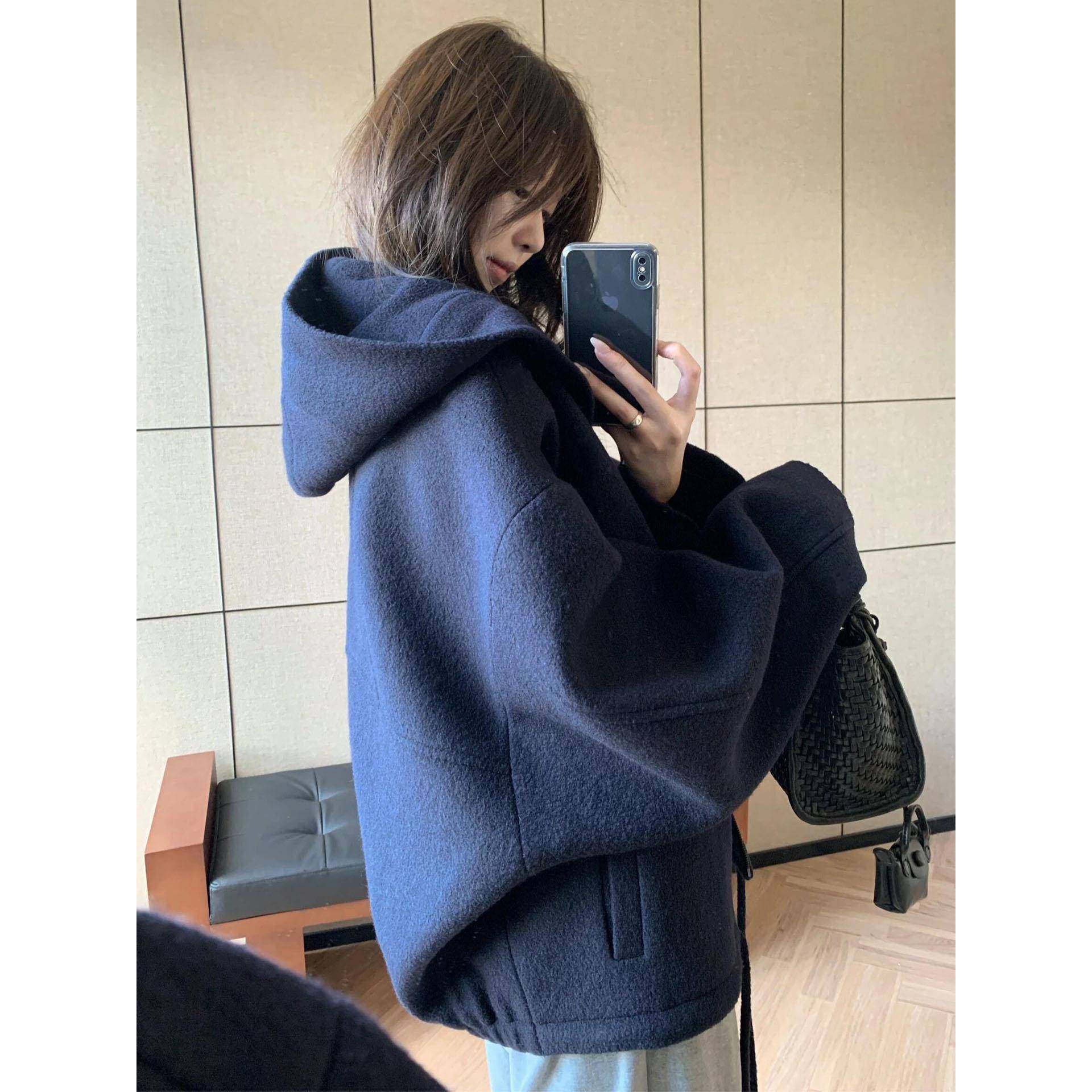 高级感连帽短款呢子大衣女2025秋冬新款正流行宽松小个子毛呢外套