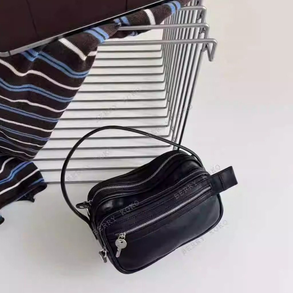 MISSKO可可欢姐复古高级感多口袋蛋白皮可手提斜挎相机包包女,箱包皮具/热销女包/男包,腋下包,淘宝优惠券,粉丝福利购,淘宝优惠卷