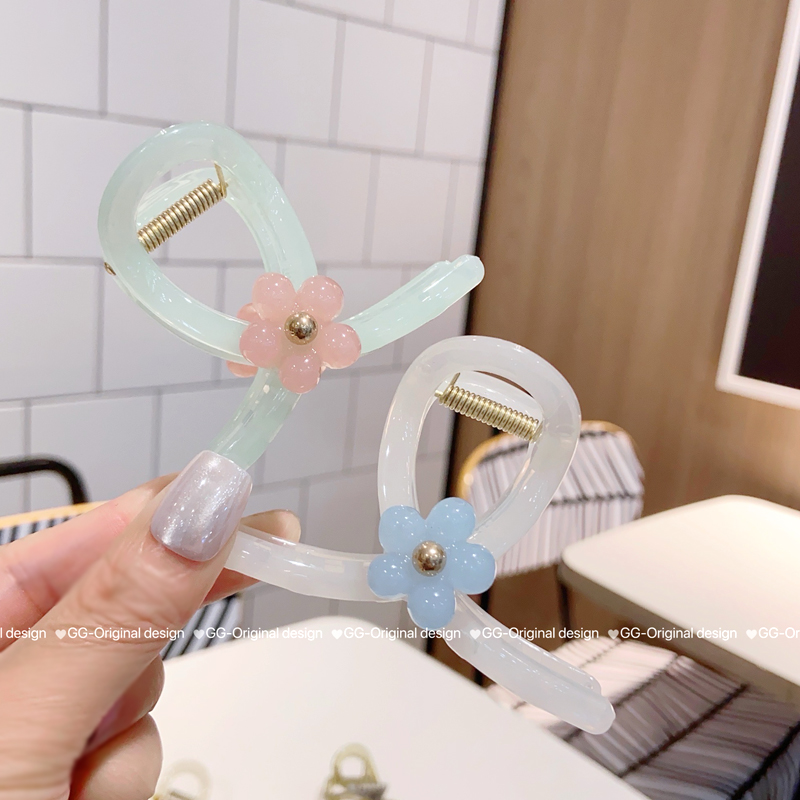 GG花朵韩国进口抓夹亚克力少女