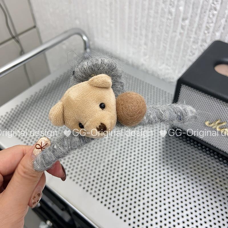 秋冬新款可爱甜美卡通小熊毛绒羊羔绒抓夹百搭鲨鱼夹高级感子头饰