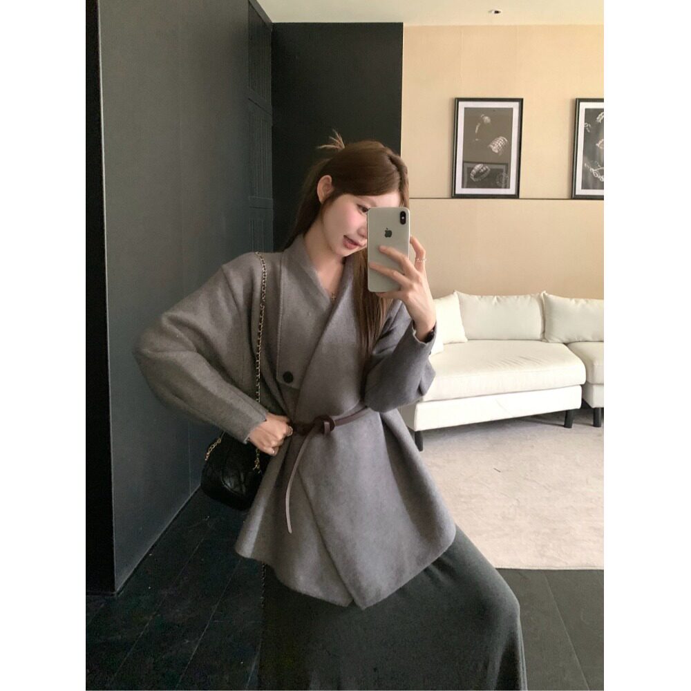 日本offcat灰色翻领毛衣外套女秋冬百搭针织开衫高级感超好看外套