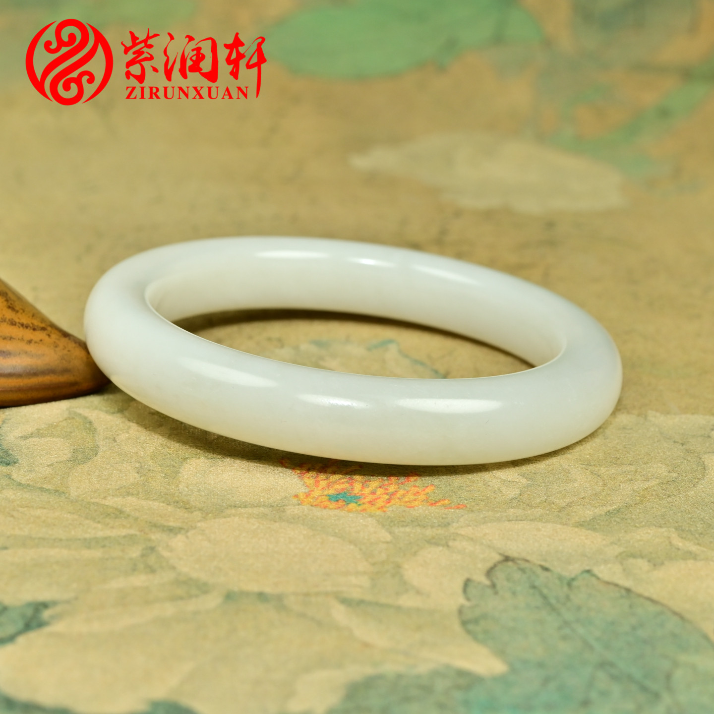 和田玉白玉手镯羊脂级且末料玉镯