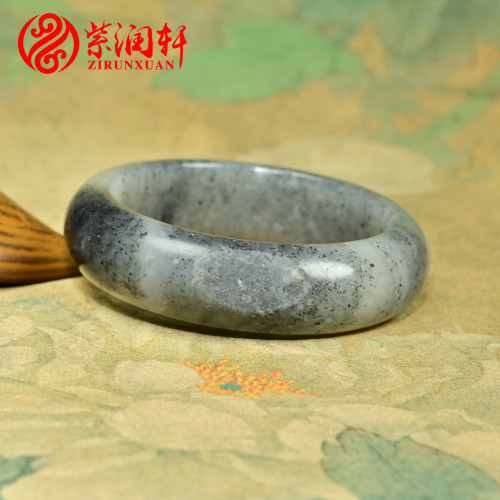 和田玉青花籽料手镯水墨黑白分明