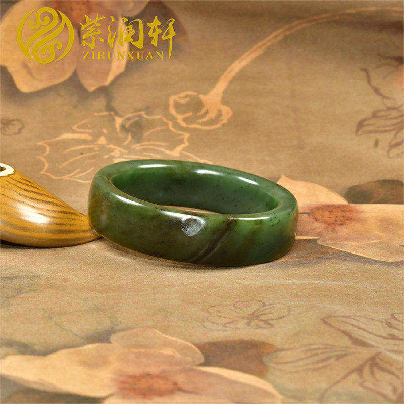 和田玉方条碧玉籽料菠菜绿手镯图片