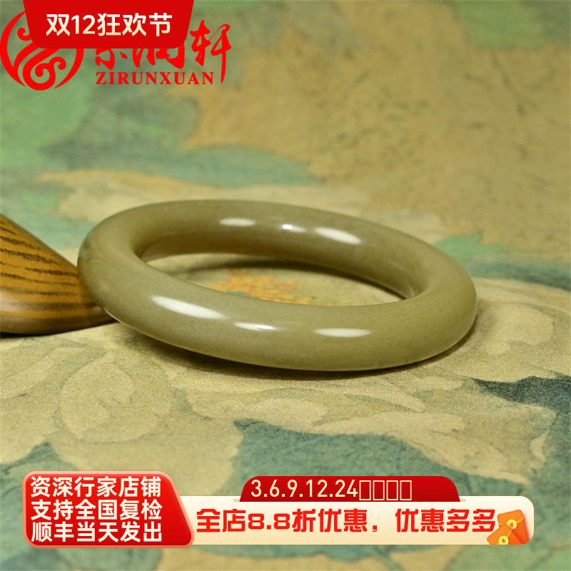 和田玉糖玉手镯且末料肥圆条玉镯