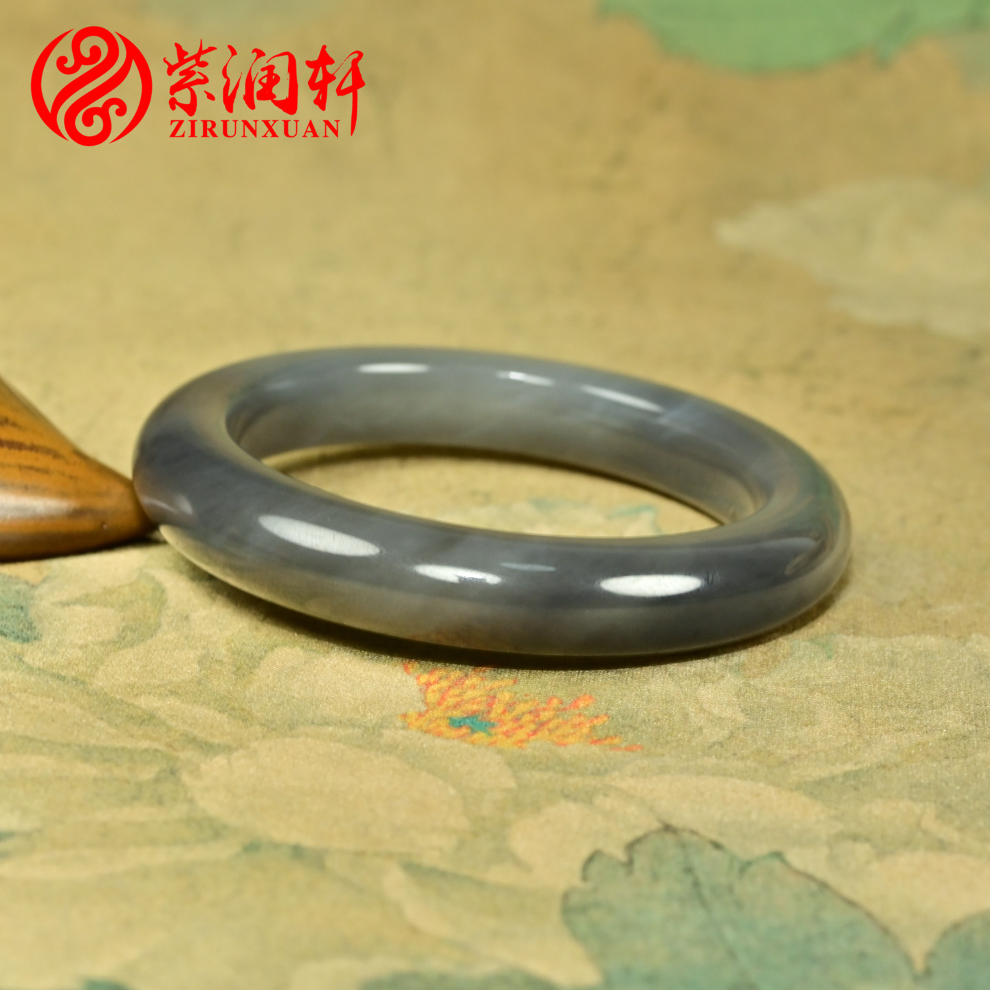和田玉烟紫手镯紫罗兰色紫玉镯子