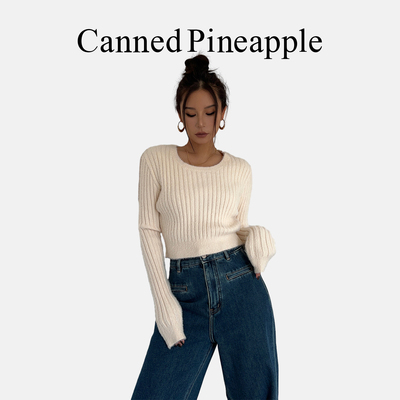 温柔又迷人马海毛圆领短毛衣女秋冬小复古修身显瘦露脐长袖上衣