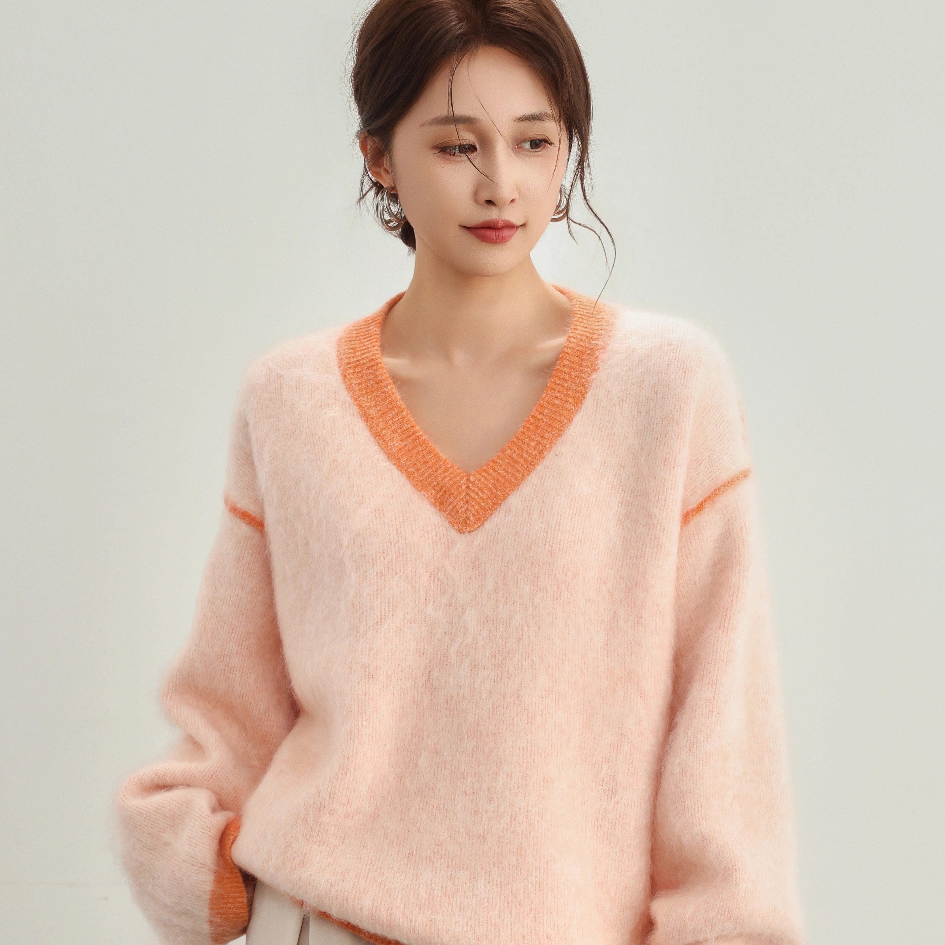 纯山羊绒花纱毛康赛妮羊绒衫女拼色拉毛厚款袖绿色V领12-Z22303