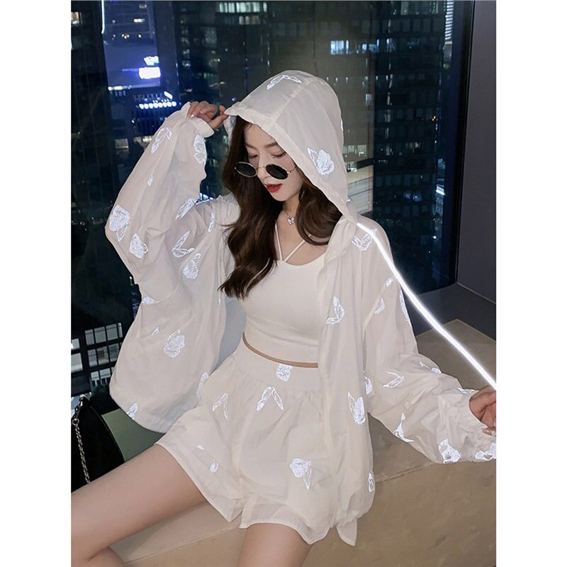 网红旅行穿搭超仙海边拍照衣服小个子运动休闲度假防晒两件套装女
