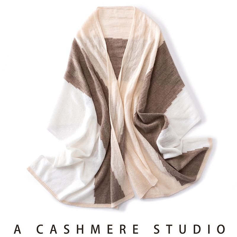 秋冬新款100%纯山羊绒围巾女三色拼接针织大披肩两用保暖围脖