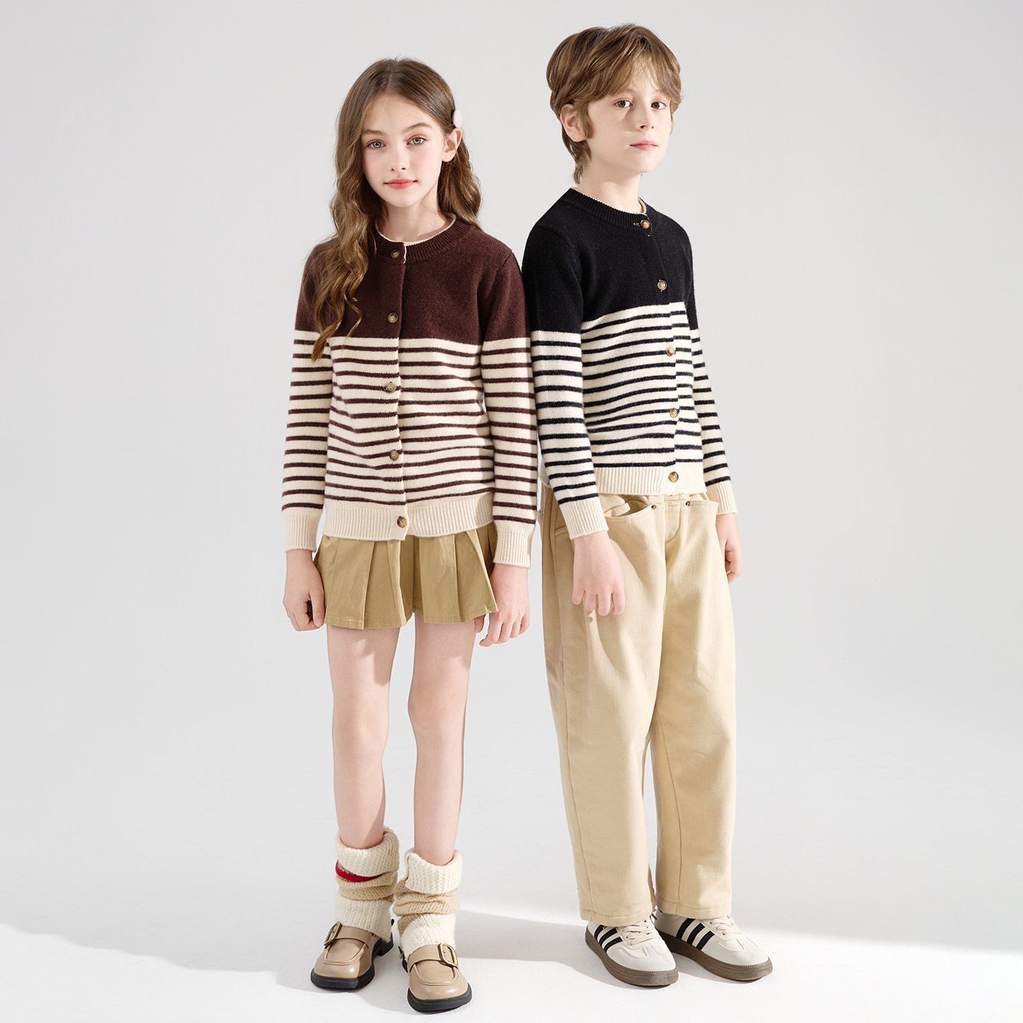 秋冬新款儿童圆领加厚纯羊毛开衫男孩女童条纹开衫针织打底衫毛衣
