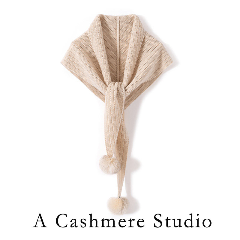 秋冬新款~100%纯山羊绒三角巾女可拆卸狐狸毛球多功能披肩围脖,服饰配件/皮带/帽子/围巾,围巾/丝巾/披肩,淘宝优惠券,粉丝福利购,淘宝优惠卷