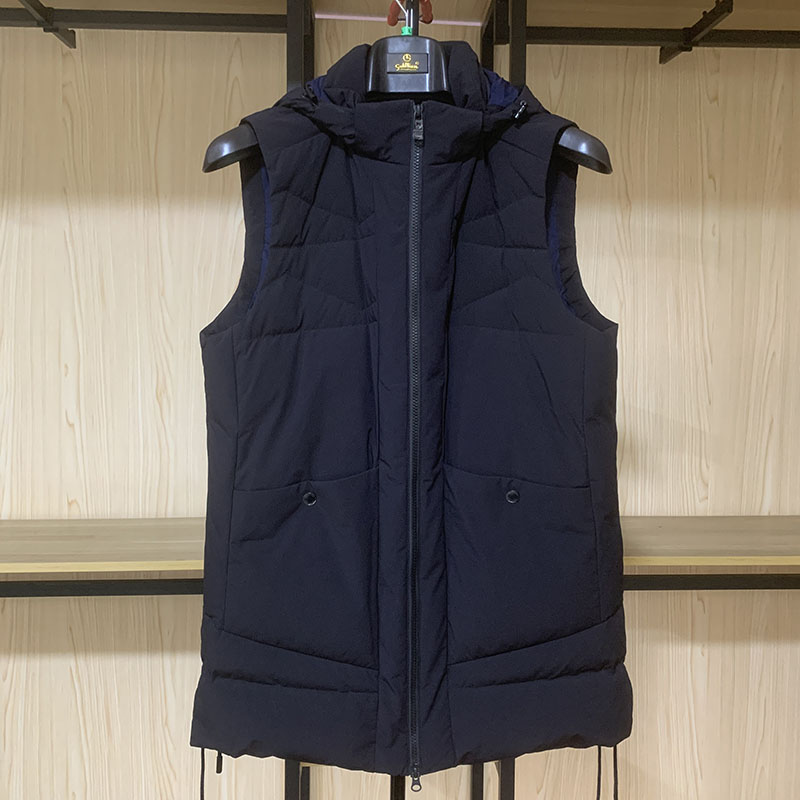 金利来男装冬修马甲白鹅绒羽绒服