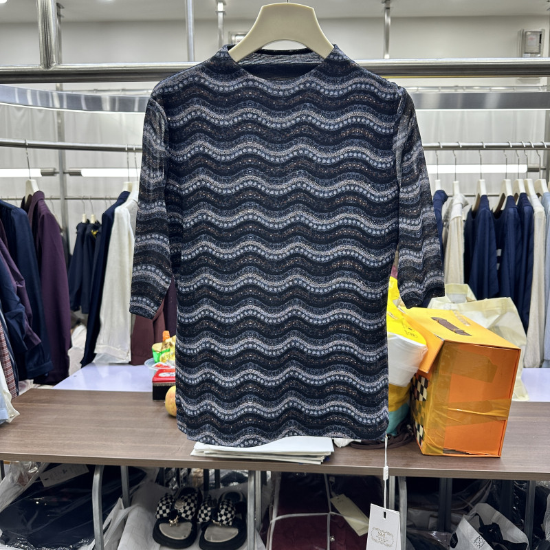 商场同款2025秋季新款中袖立领波浪纹弹力修身烫钻打底衫上衣8608