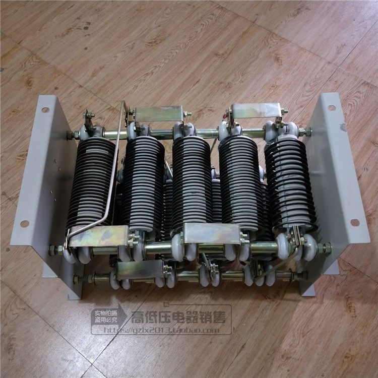 起重电机起动-调整电阻器RT51-8/2 配电机型号JZR251-8 容量22KW