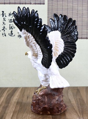 大鹏展翅佛山石湾陶瓷公仔鹰摆件工艺品吉祥幸福顽强拼搏礼物
