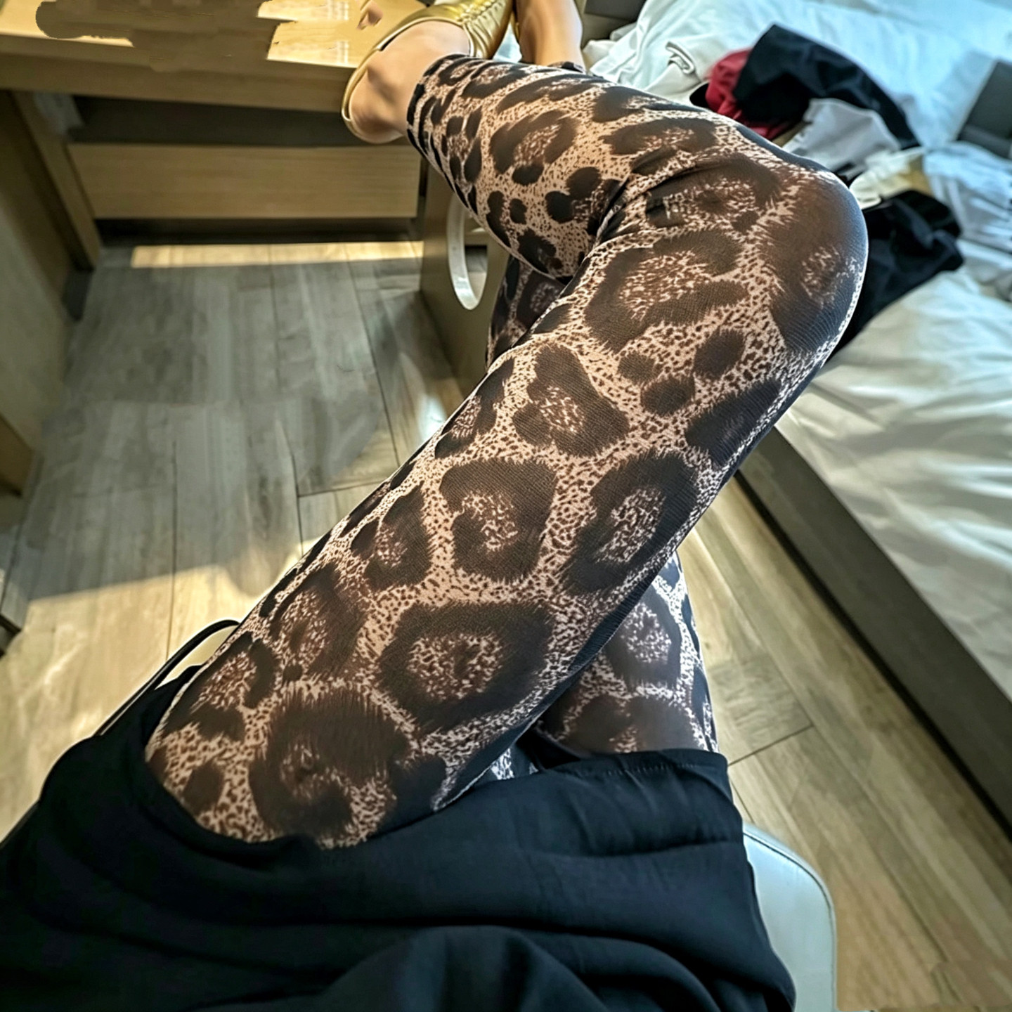 彩色网纱打底裤女外穿2026年夏季薄款时尚弹力印花透肤九分裤长裤