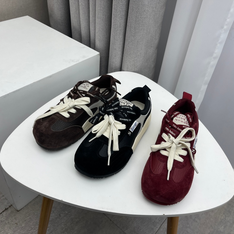 断码处理真皮女鞋休闲百搭德训鞋