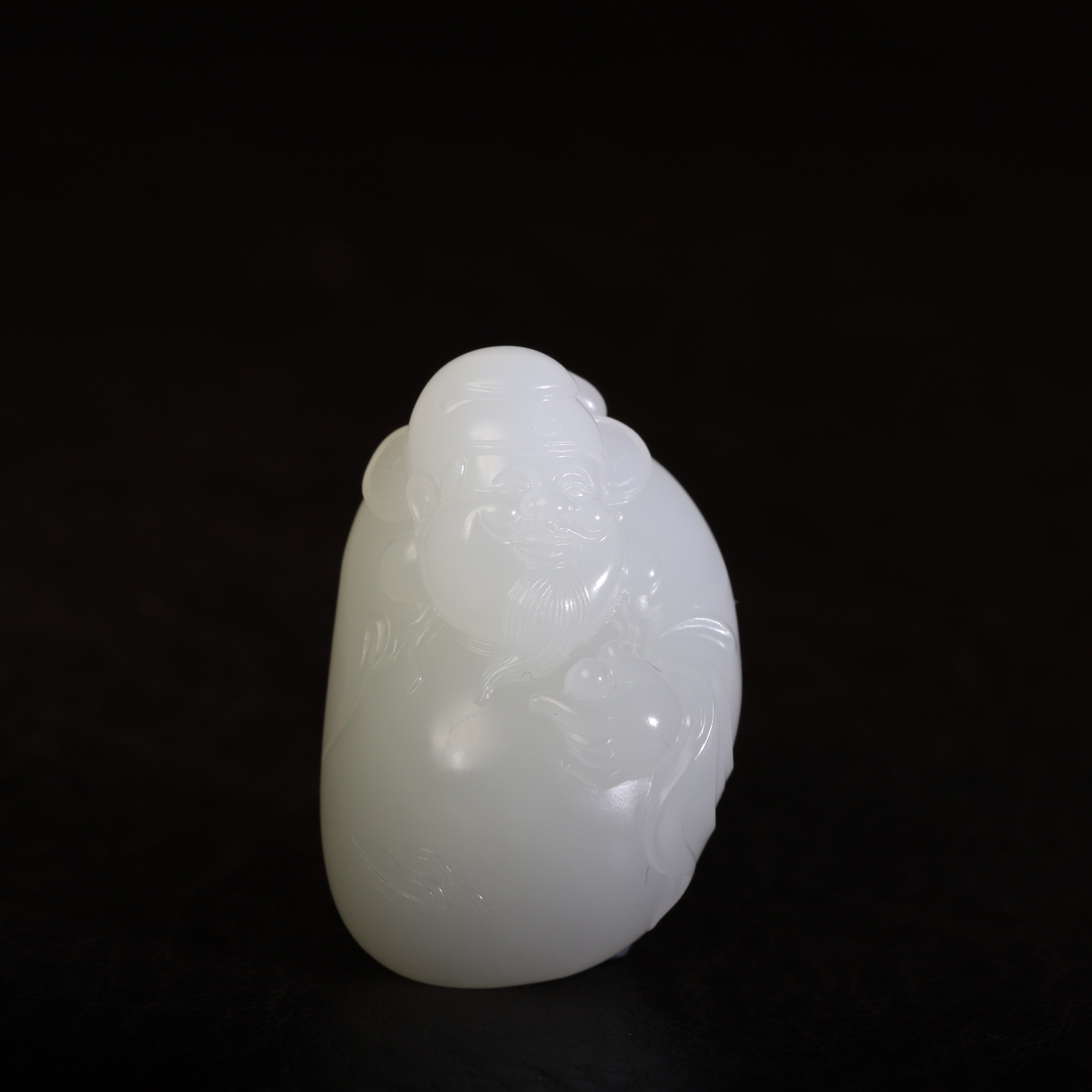 在售新疆和田玉白玉籽料独籽原石财神 16.8克重玉坠苏工无瑕疵