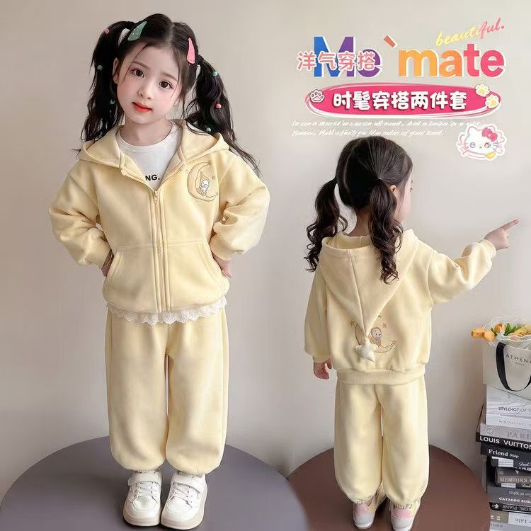 【春秋】女童运动套装儿童鹅黄连帽外套裤子两件套女宝宝外出服