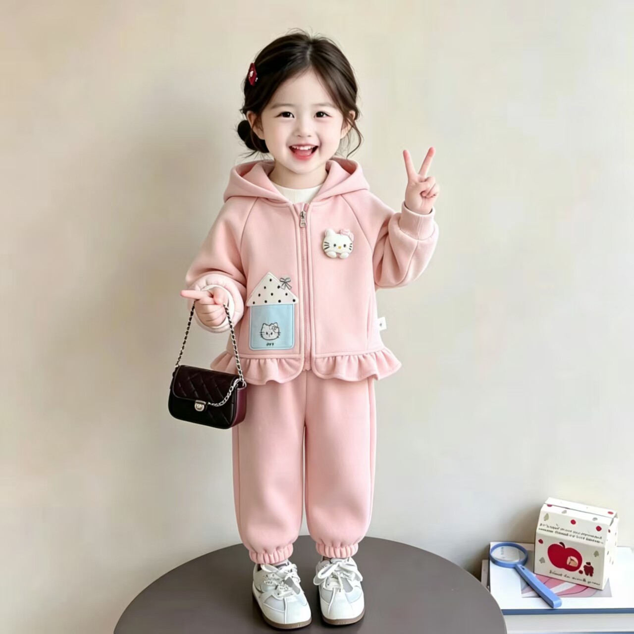 女童春秋卡通连帽套装儿童可爱上衣裤子两件套女宝宝新款休闲套装