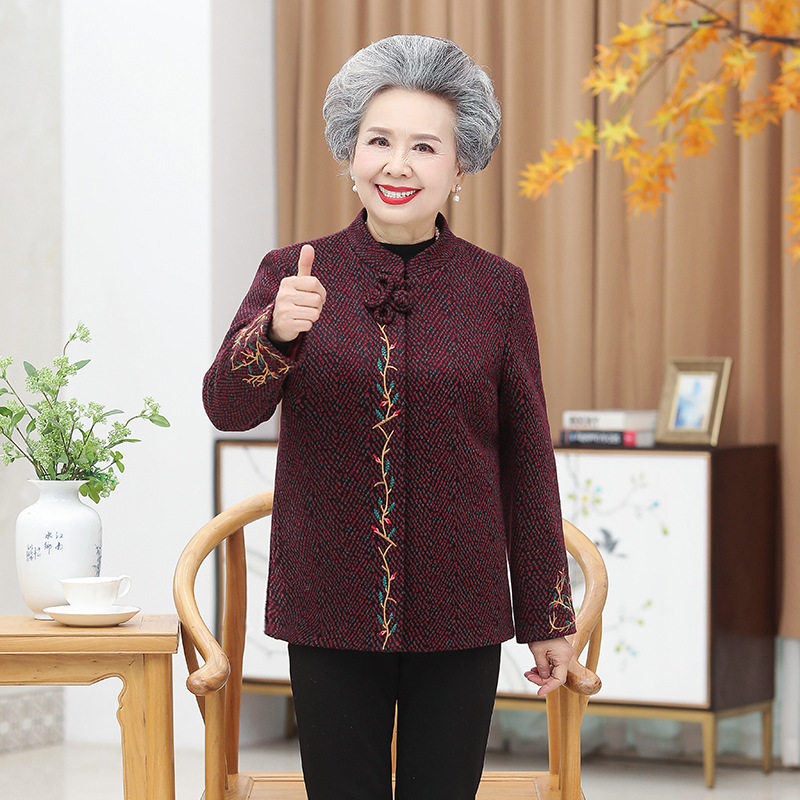 中老年女秋冬装新款70岁大码奶奶上衣宽松老人衣服妈妈装绣花外套