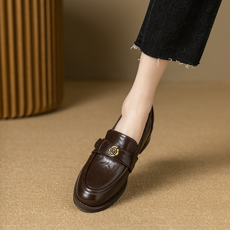 真皮巨好看乐福鞋女2025秋冬