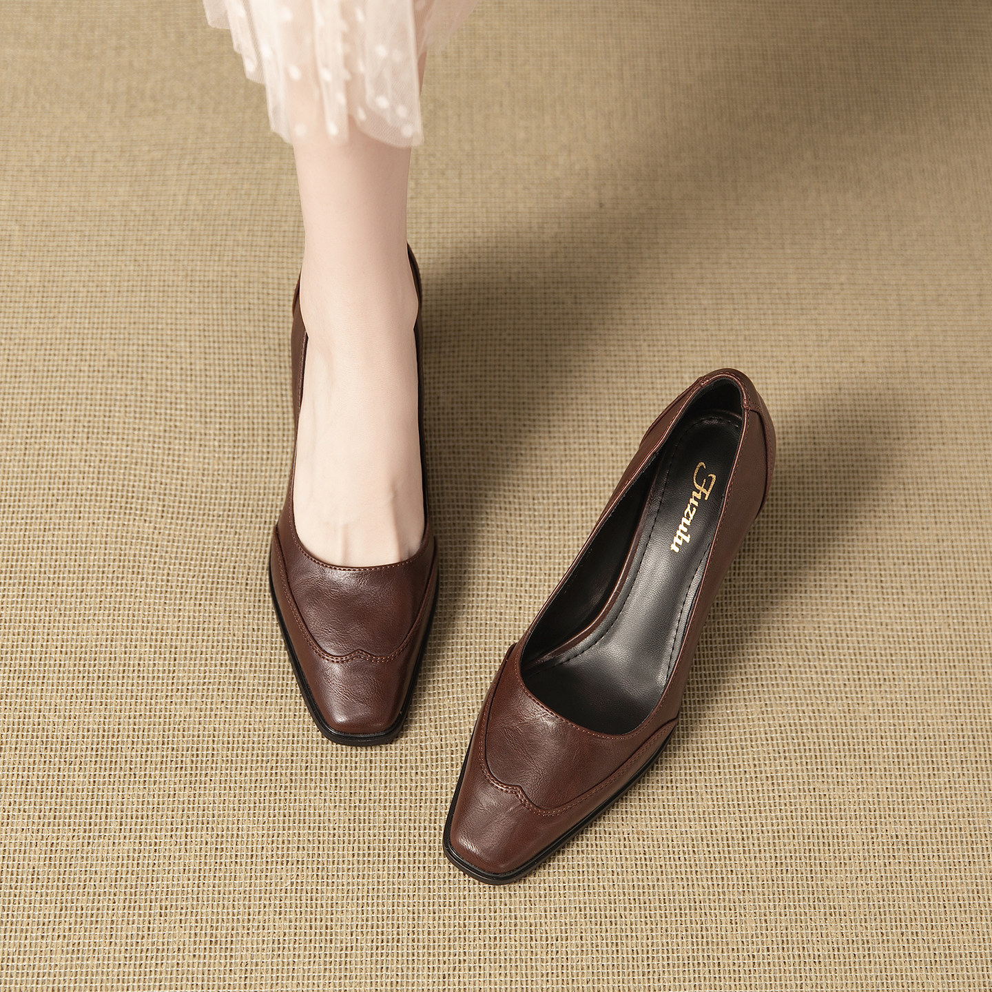 真皮方头粗跟单鞋女浅口2026春季新款气质名媛配裙子不累脚高跟鞋