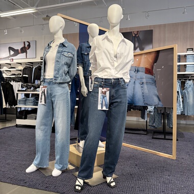 YANYAN美国代购Calvin Klein/CK 90S Loose 女士复古直筒牛仔裤