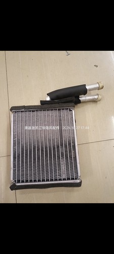 陆风X8汽车配件空调暖风热风小水箱加热器水箱总成
