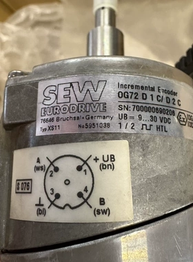 SEW OG72 D 1C/ D 2C  XS11 编号5951038 增量编码器