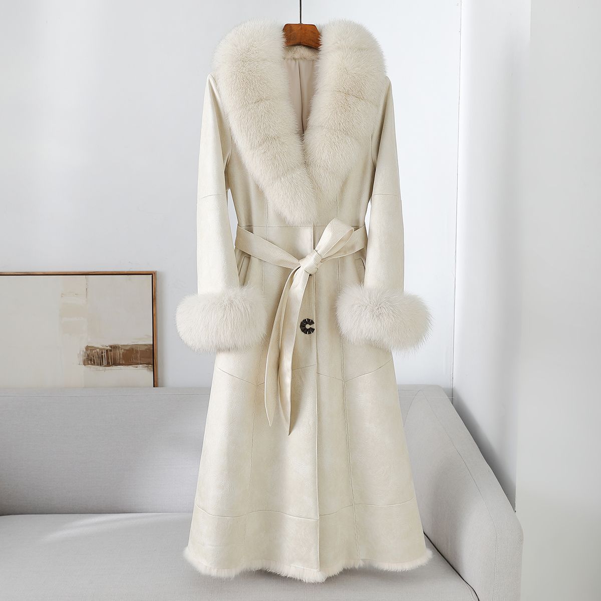 憨厚皇后2025冬季海宁新品长款狐狸毛领内里兔皮毛一体皮草外套女