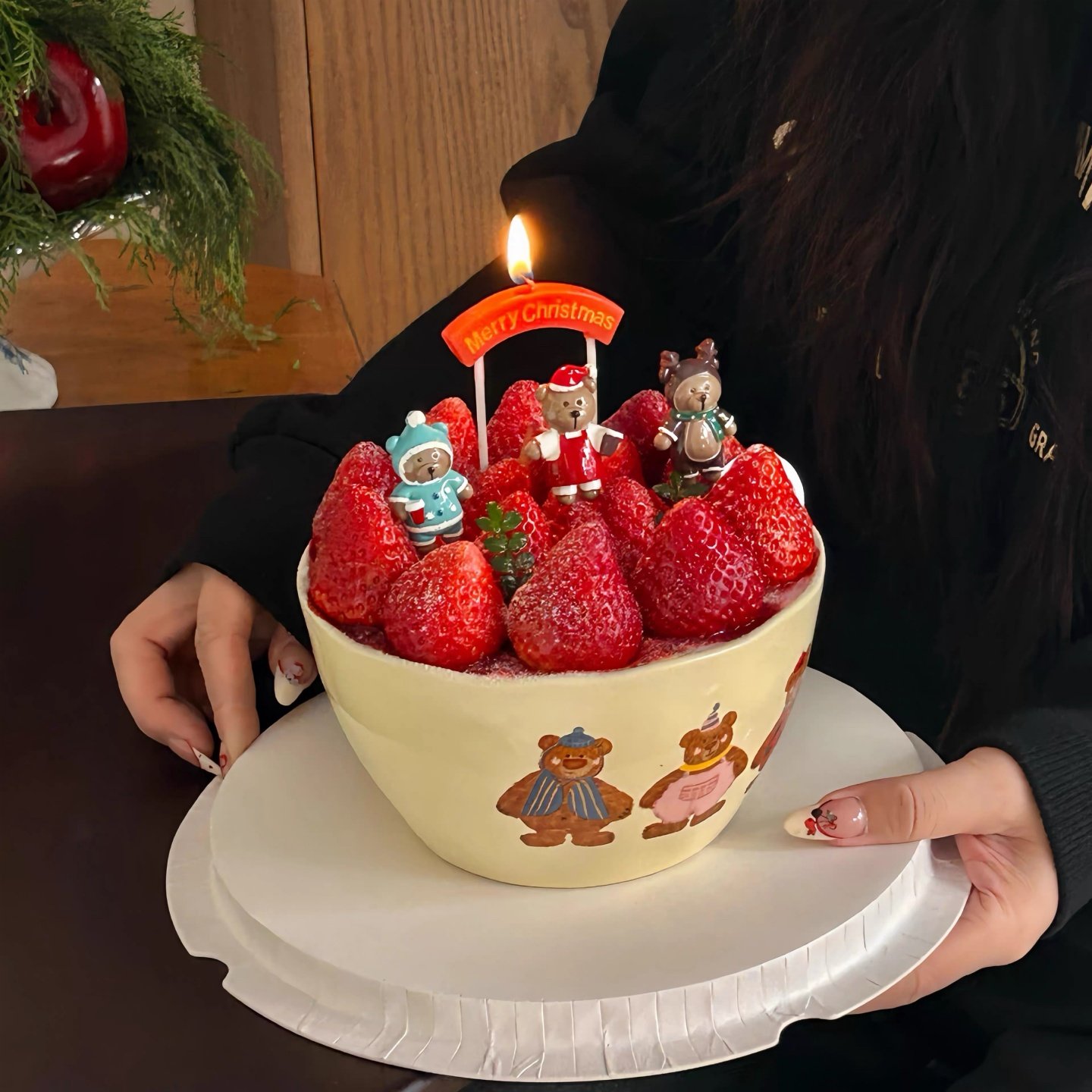 2026网红圣诞节可爱摩登三只熊陶瓷碗蛋糕装饰烘焙甜品草莓碗摆件