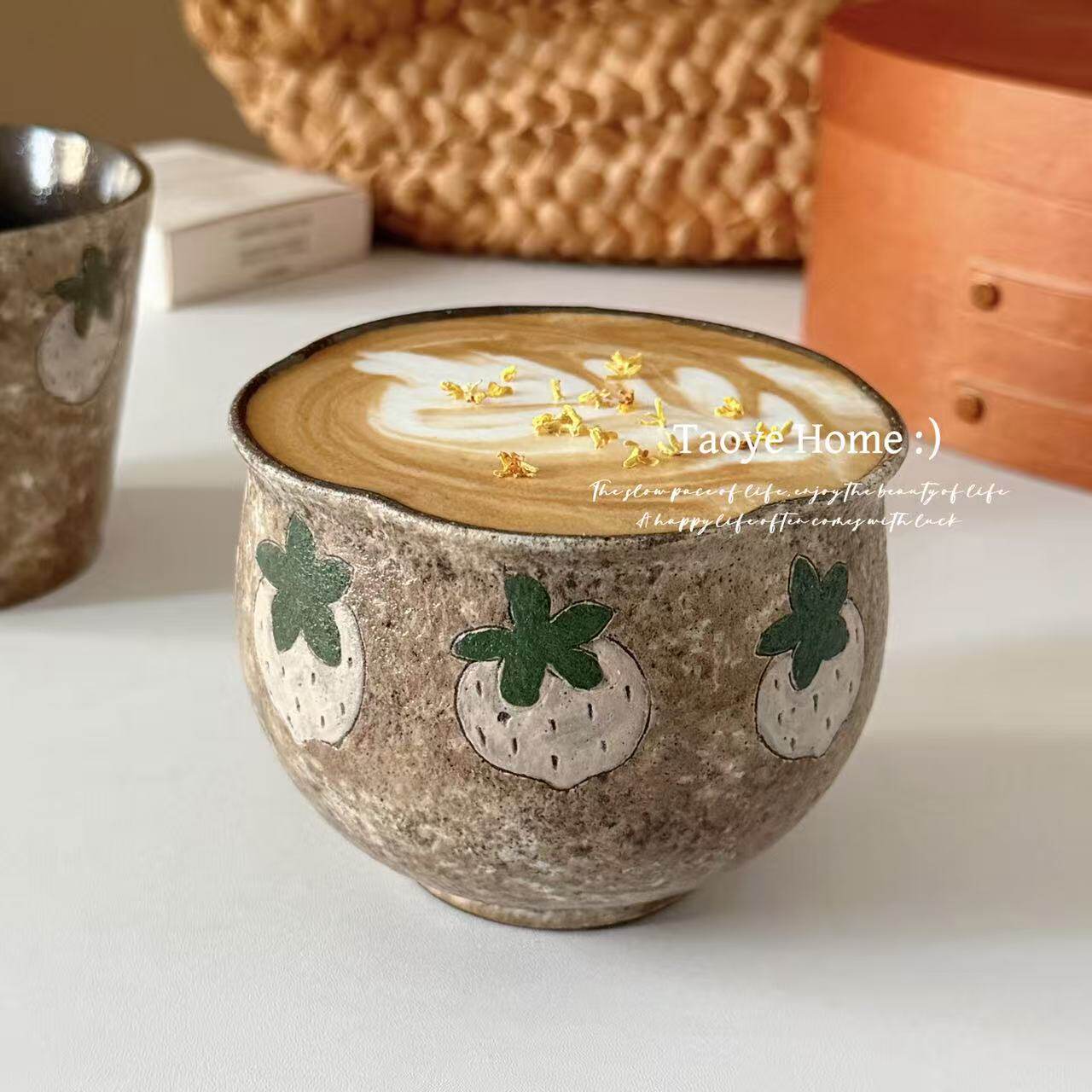 景德镇复古粗陶雕刻草莓紫砂花口蛋杯咖啡杯小众杯子拿铁拉花杯