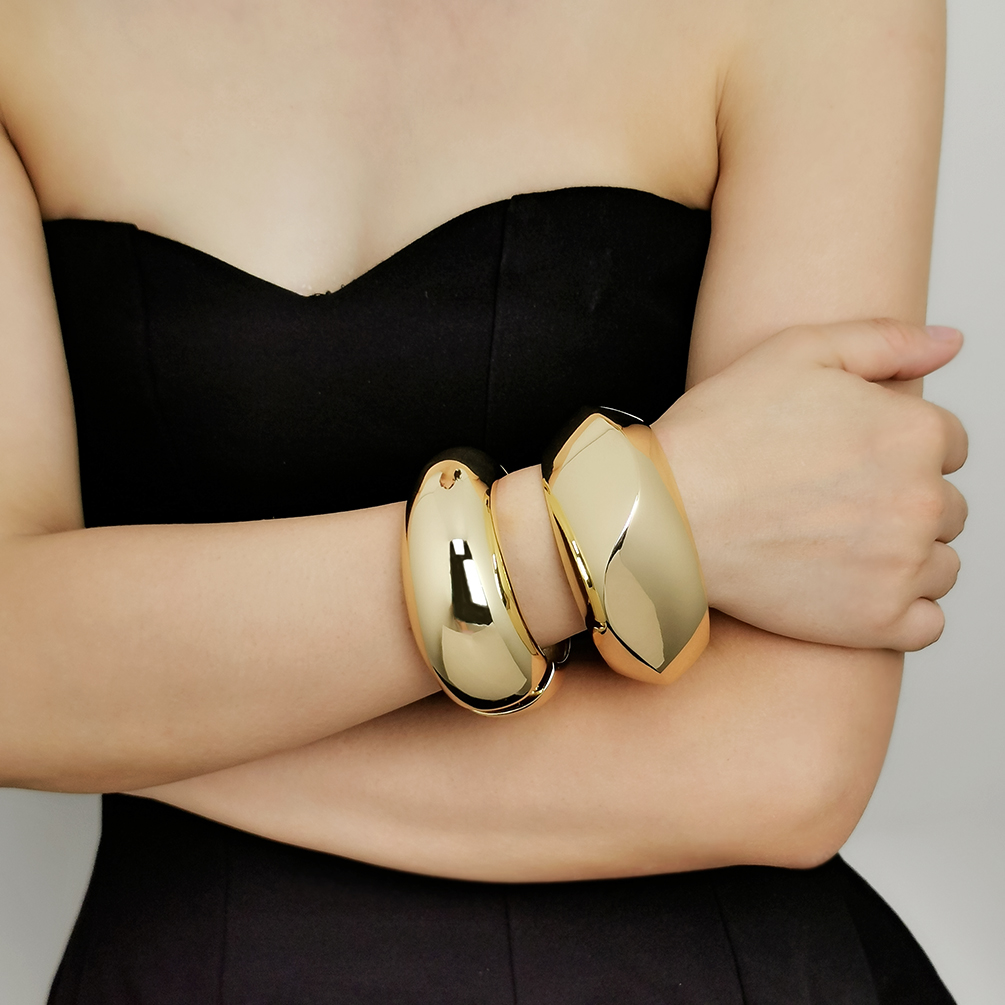 欧美独特设计时尚大合金手镯女性 新款袖口手镯女士个性珠宝配饰