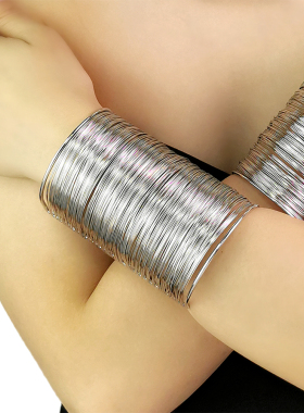 欧美女性金属夸张手镯