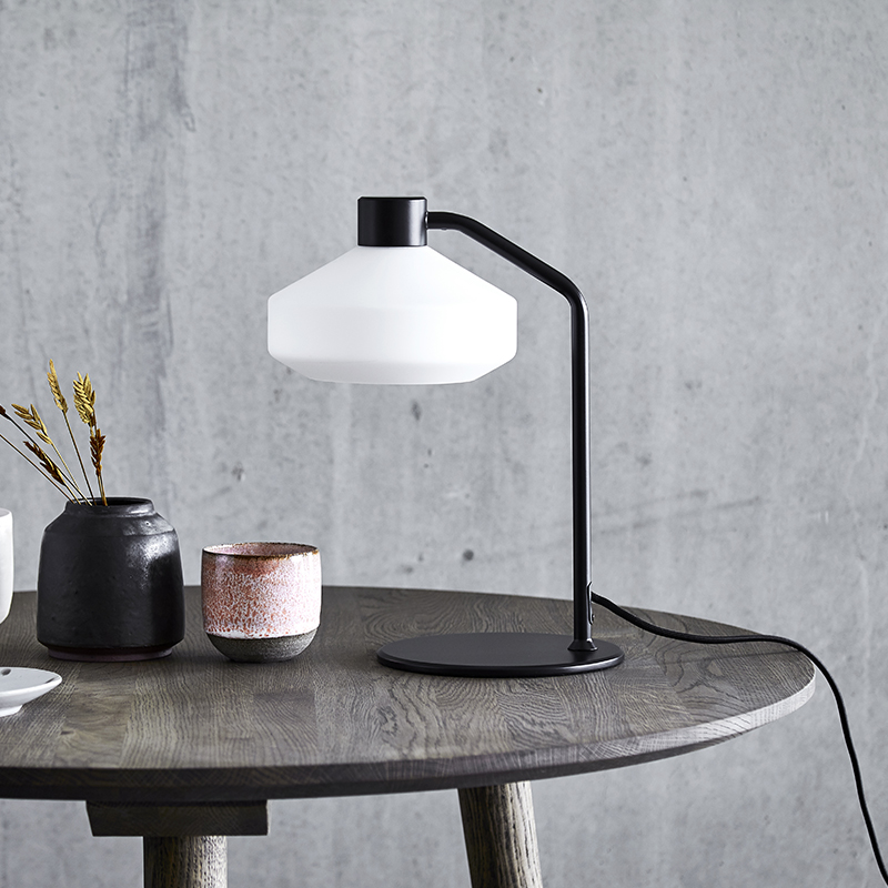 正品玻璃卧室书桌台灯