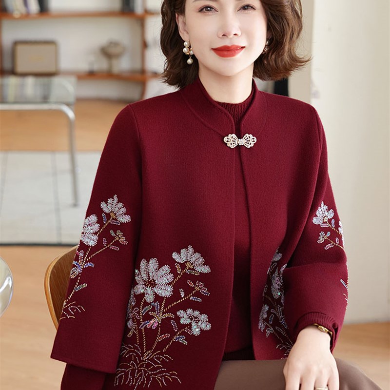 适用大码妈妈装纯羊毛衣女秋冬开衫两件套洋气P中年女士针织打底