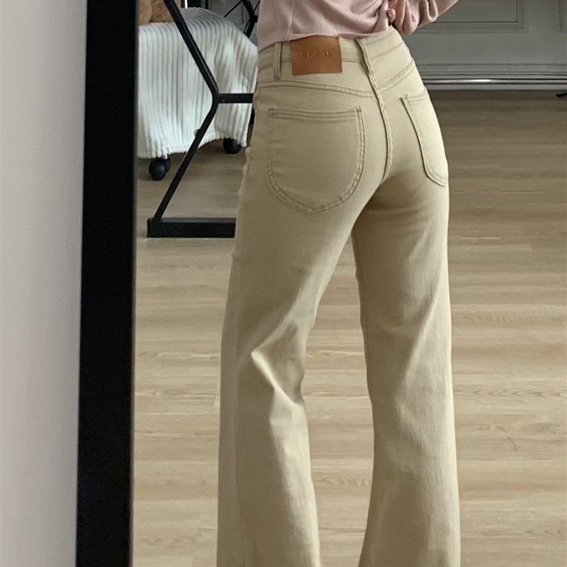 适用卡其色微喇叭牛仔裤女秋w冬新款美式辣妹低腰弹力显瘦小个子