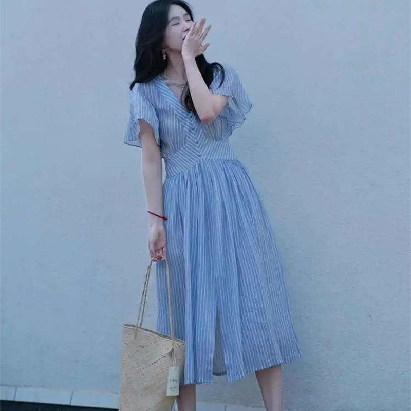 清新法式郝本风连衣裙蓝色条纹长裙女装2024年夏季新品高级感绝裙